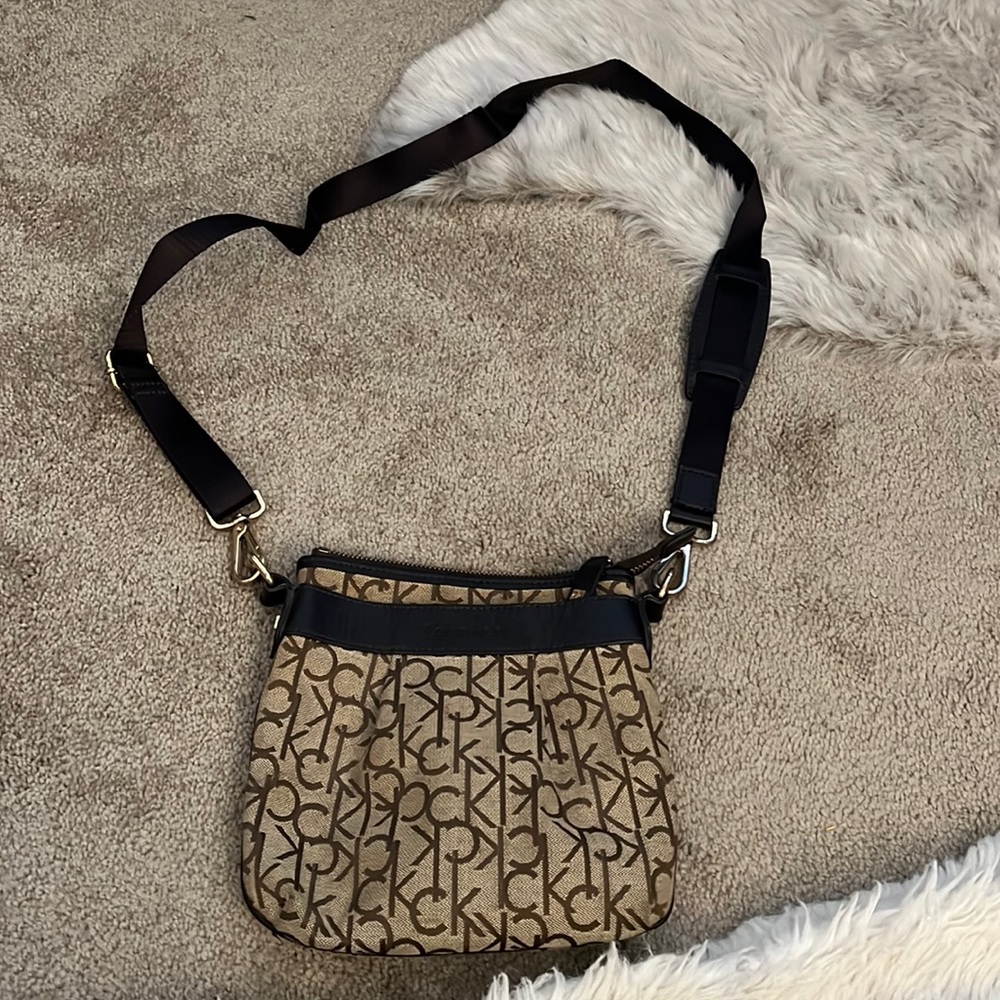 Calvin Klein crossbody